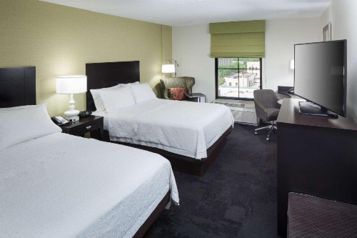 Hampton Inn Suites - Gainesville Downtown - image 32