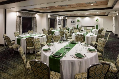 Hampton Inn Suites - Gainesville Downtown - image 38