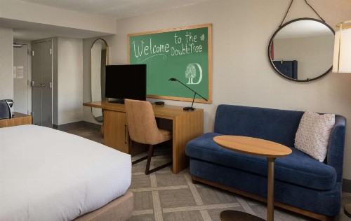 DoubleTree by Hilton Gainesville - image 18