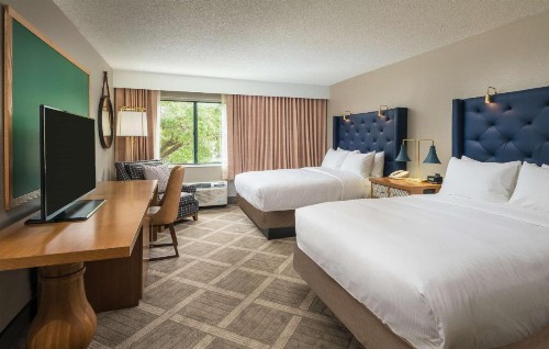 DoubleTree by Hilton Gainesville - image 22
