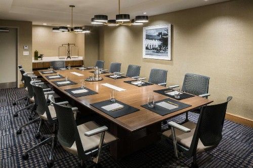 DoubleTree by Hilton Gainesville - image 27