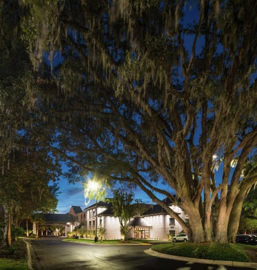 DoubleTree by Hilton Gainesville - image 3
