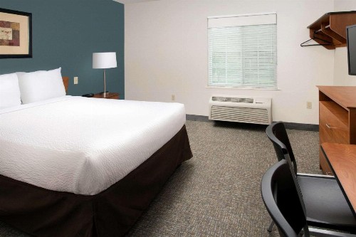WoodSpring Suites Gainesville I-75 - image 15