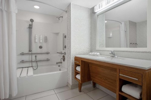 Home2 Suites By Hilton Gainesville - image 33