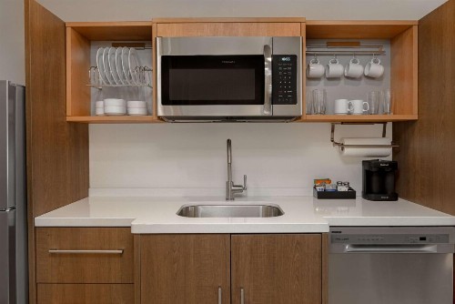 Home2 Suites By Hilton Gainesville - image 34