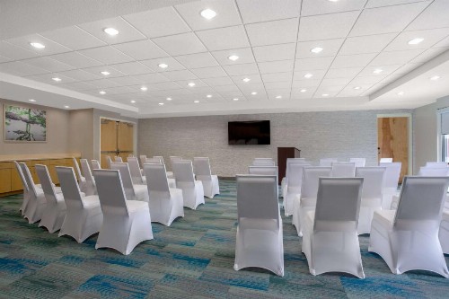 Home2 Suites By Hilton Gainesville - image 40