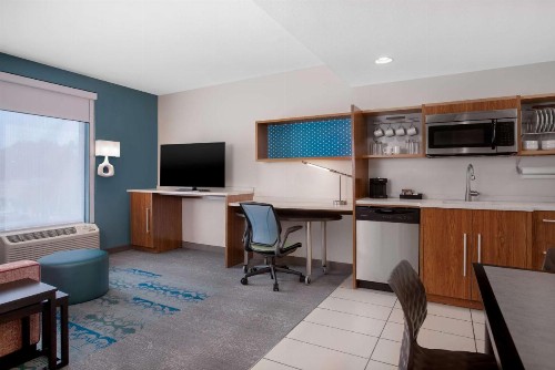Home2 Suites By Hilton Gainesville - image 48