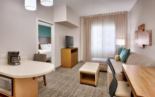 Staybridge Suites - Gainesville I-75 an IHG Hotel - image 17