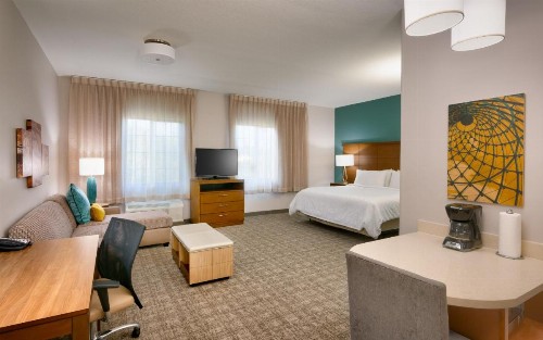 Staybridge Suites - Gainesville I-75 an IHG Hotel - image 2
