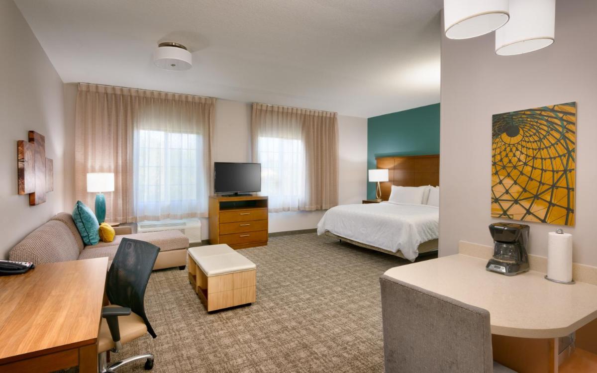 Staybridge Suites - Gainesville I-75 an IHG Hotel - image 2