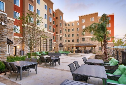 Holiday Inn Express & Suites - Gainesville I-75 an IHG Hotel - image 24