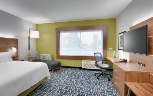 Holiday Inn Express & Suites - Gainesville I-75 an IHG Hotel - image 26
