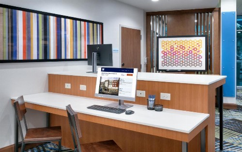 Holiday Inn Express & Suites - Gainesville I-75 an IHG Hotel - image 34