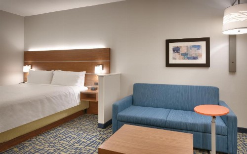 Holiday Inn Express & Suites - Gainesville I-75 an IHG Hotel - image 40