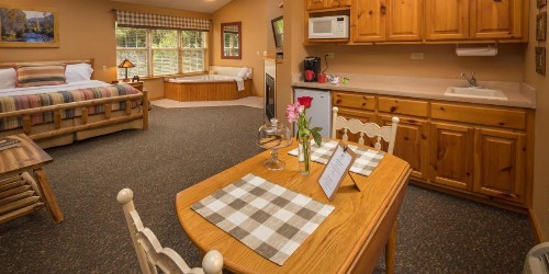 Hawk Valley Retreat & Cottages - image 16