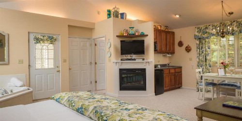 Hawk Valley Retreat & Cottages - image 25