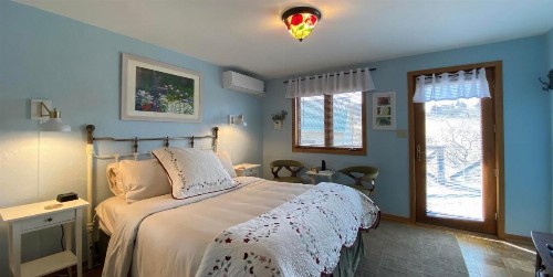 Hawk Valley Retreat & Cottages - image 30