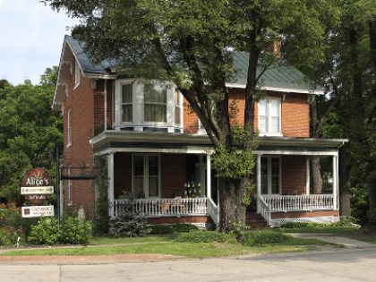 Alice's Snyder House Bed and Breakfast