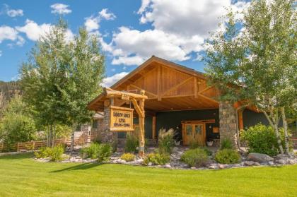 Rainbow Ranch Lodge