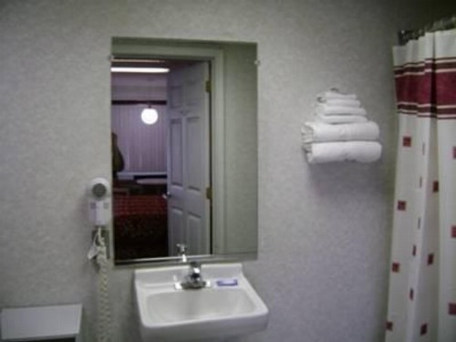 Journeys End Motel