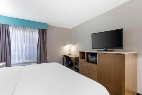 Best Western Galt Inn - image 10