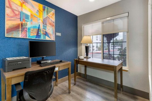 Best Western Galt Inn - image 2