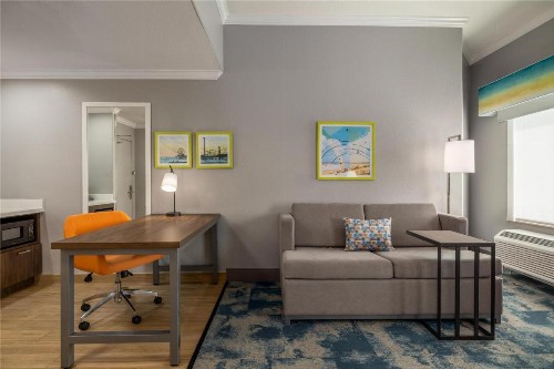 Hampton Inn & Suites Galveston - image 35