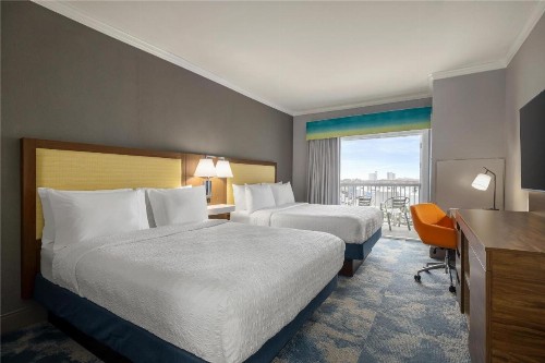 Hampton Inn & Suites Galveston - image 39