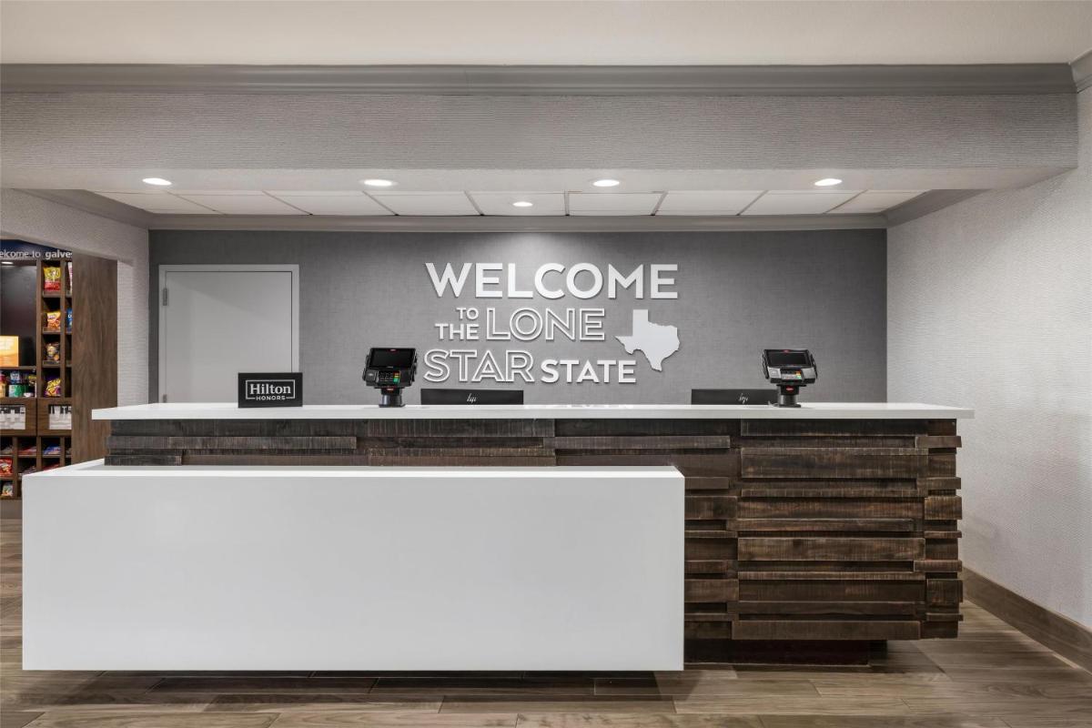 Hampton Inn & Suites Galveston - image 4