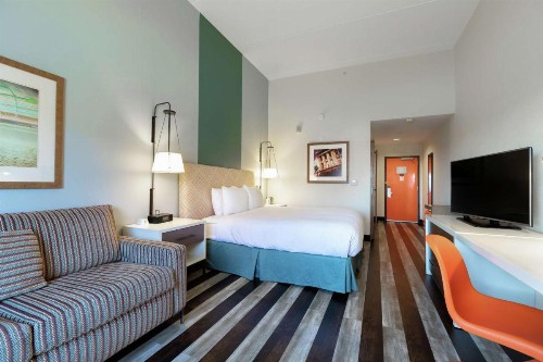 DoubleTree by Hilton Galveston Beach - image 17