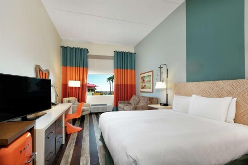 DoubleTree by Hilton Galveston Beach - image 23