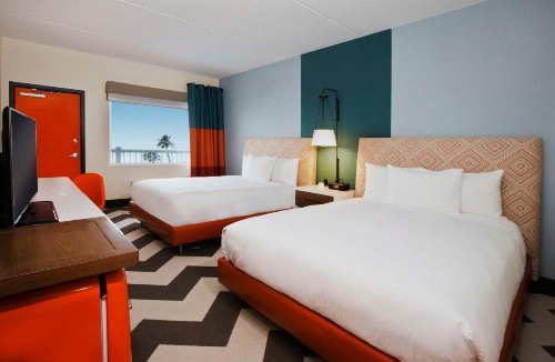 DoubleTree by Hilton Galveston Beach - image 26