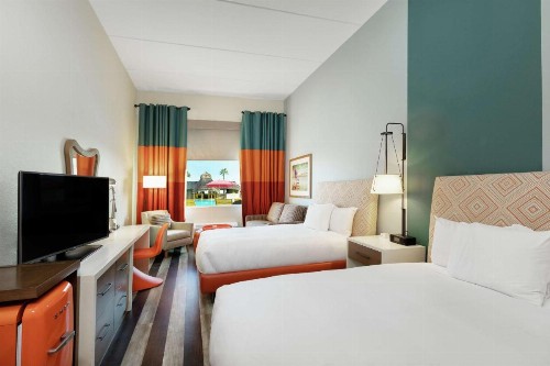 DoubleTree by Hilton Galveston Beach - image 32