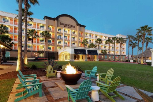 DoubleTree by Hilton Galveston Beach - image 33