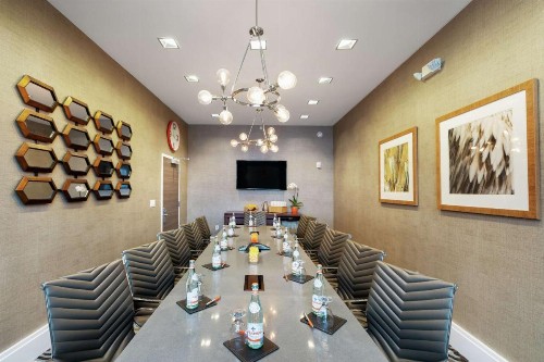 DoubleTree by Hilton Galveston Beach - image 41