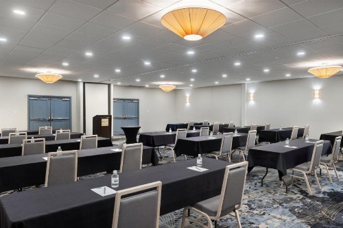 Holiday Inn Resort Galveston - On The Beach an IHG Hotel - image 4