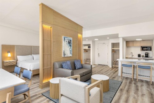 Holiday Inn Resort Galveston - On The Beach an IHG Hotel - image 49