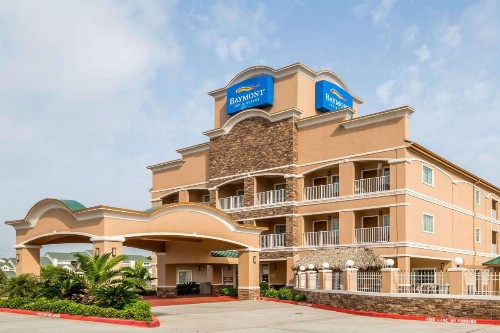 Baymont by Wyndham Galveston - image 1