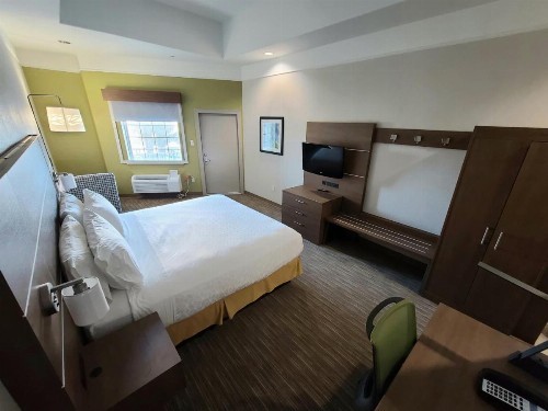 Holiday Inn Express Hotel Galveston West-Seawall an IHG Hotel - image 36