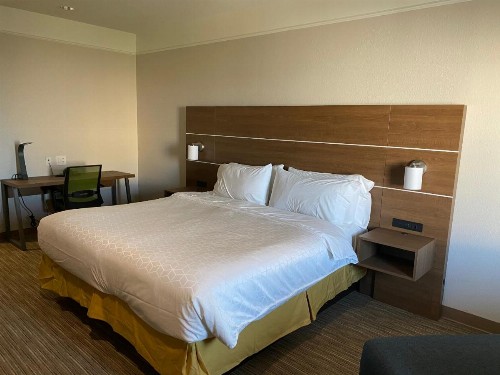Holiday Inn Express Hotel Galveston West-Seawall an IHG Hotel - image 7