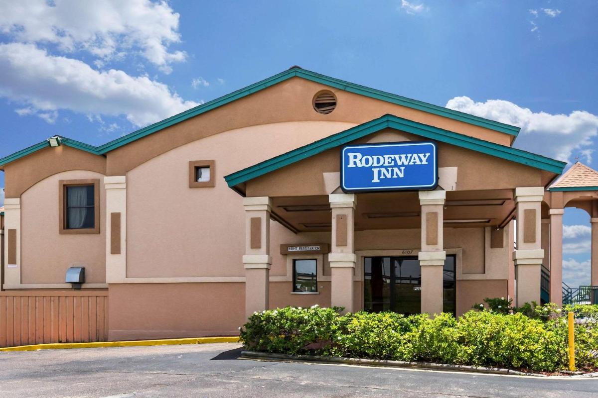 Rodeway Inn - Galveston - main image