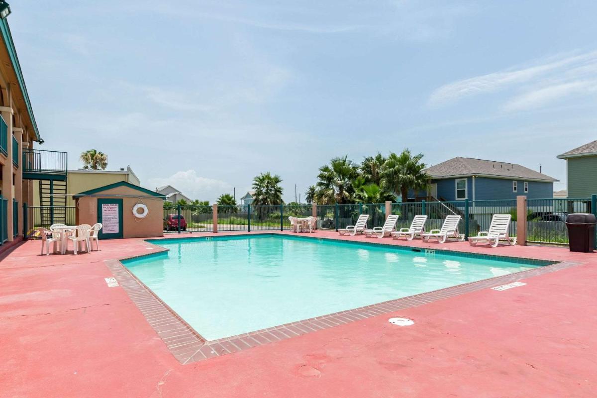 Rodeway Inn - Galveston - image 7