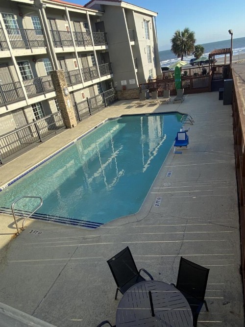 La Quinta Inn by Wyndham Galveston East Beach - image 23