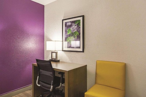 La Quinta Inn by Wyndham Galveston East Beach - image 30