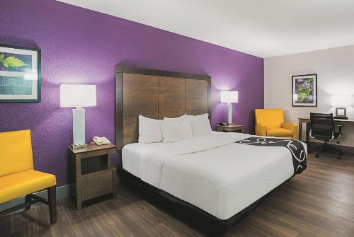La Quinta Inn by Wyndham Galveston East Beach - image 34