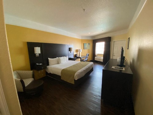 Galveston Beach Hotel - image 10