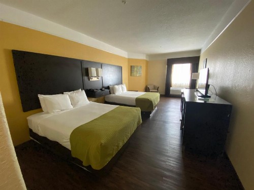 Galveston Beach Hotel - image 33