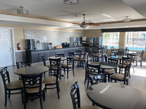 Galveston Beach Hotel - image 46