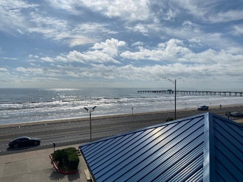 Galveston Beach Hotel - image 47