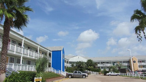 Inn at the Waterpark - image 25